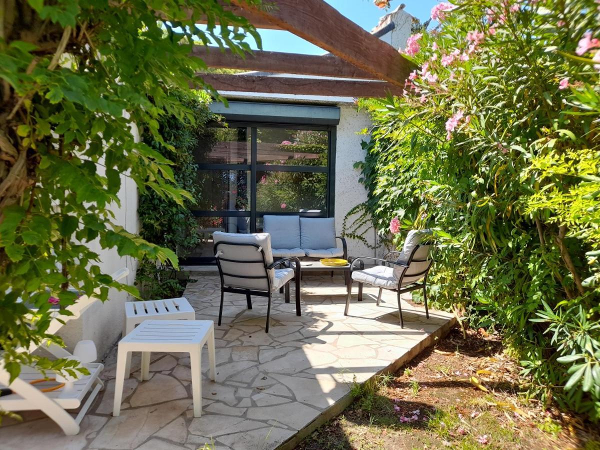 Chez Bea Apartment Люмио Екстериор снимка